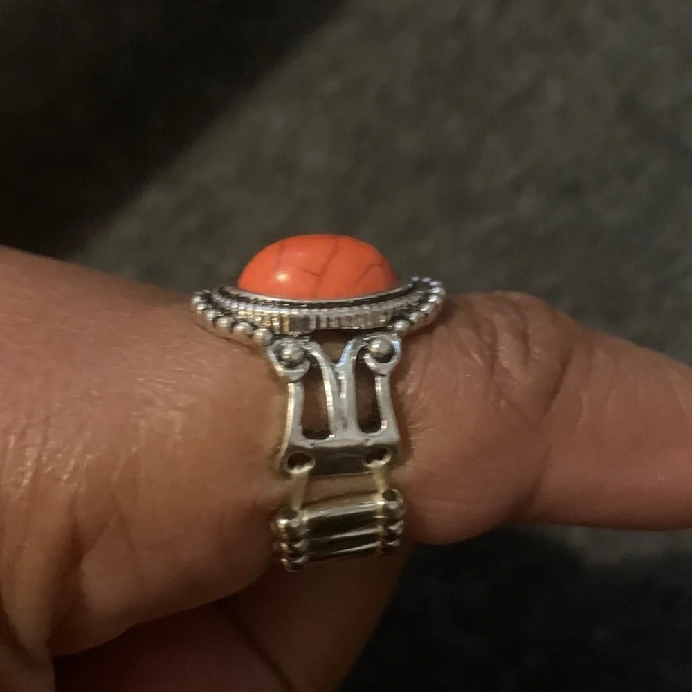 Adjustable Ring - Picture 3 of 4
